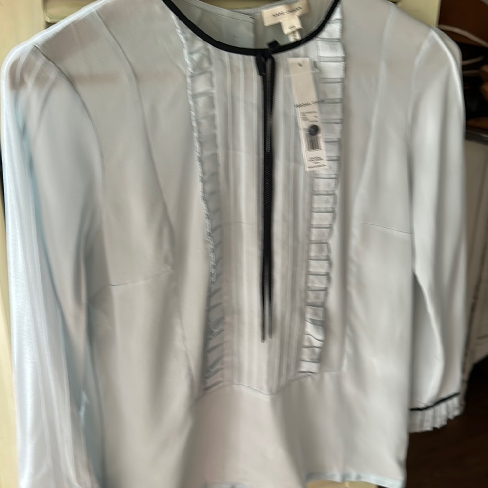 Marc Jacobs 100% real silk blouse. NWT. Never worn.